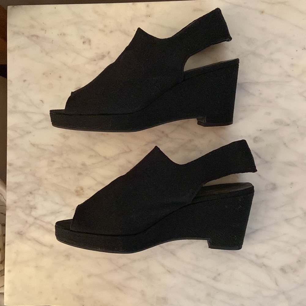 Robert Clergerie black French wedges in excellent condition size 8